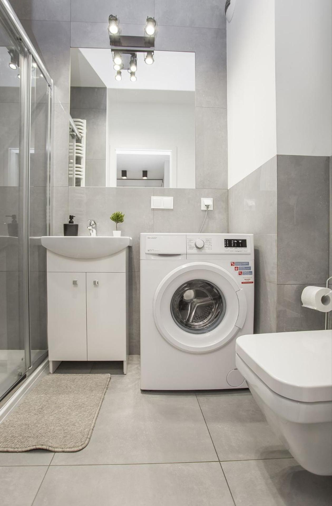 Urban Jungle - Silver Apartment Бялисток Екстериор снимка