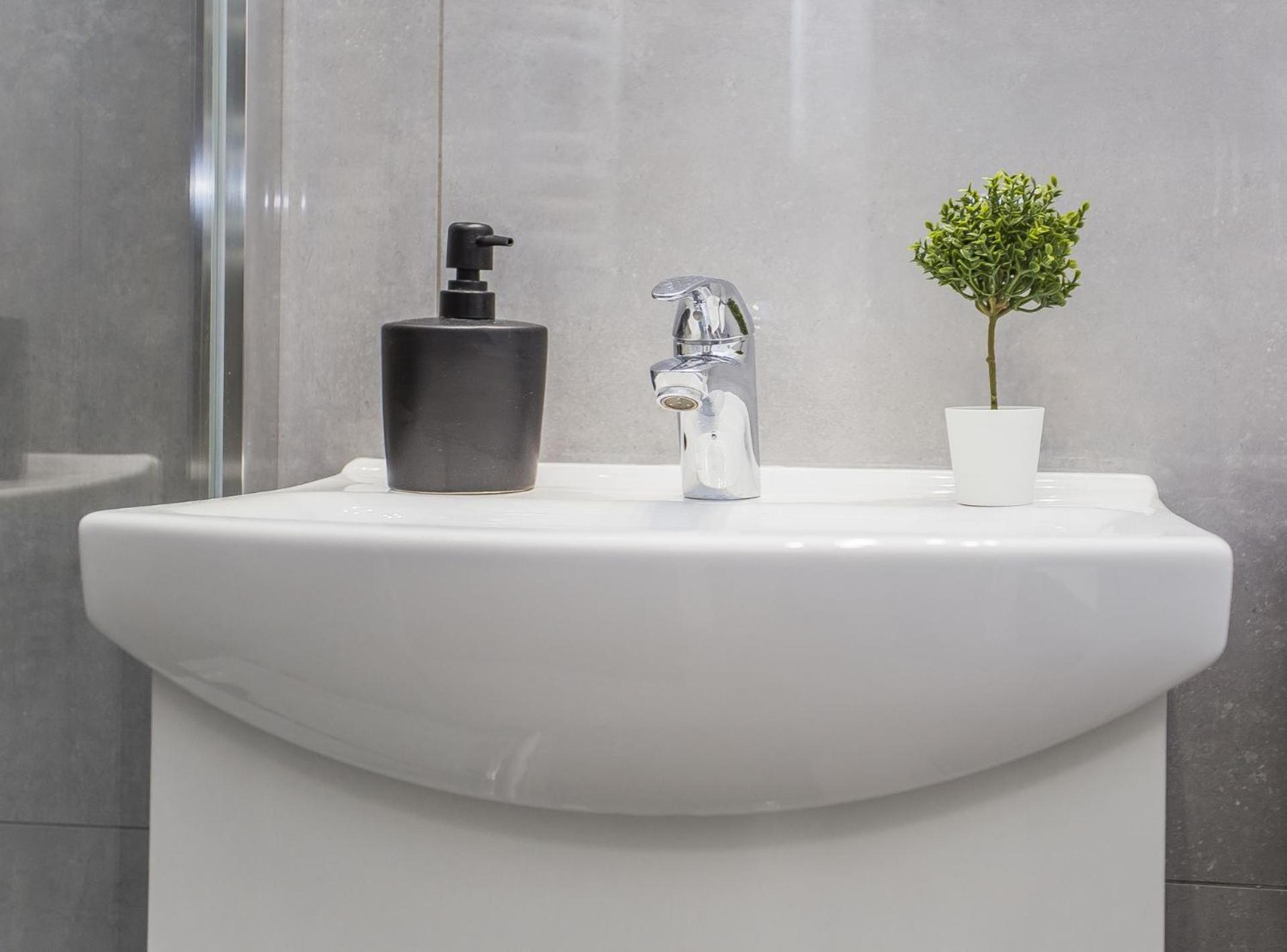 Urban Jungle - Silver Apartment Бялисток Екстериор снимка